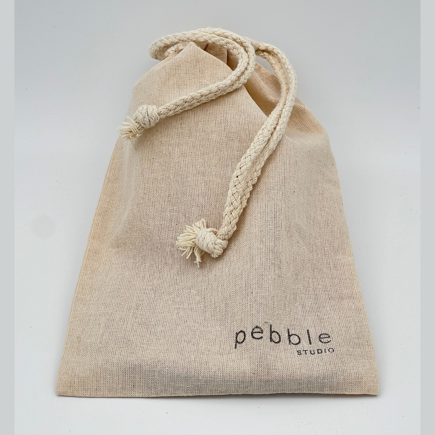Pebble Plant Scalloped